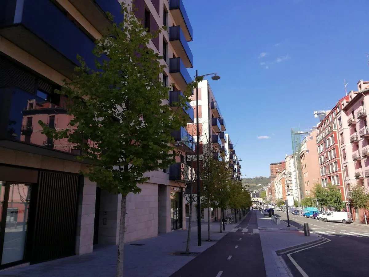 Kaixo-San Mames-Bilbao Intermodal Daire